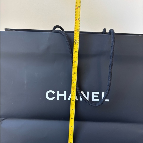 Chanel gift bag large size - Picture 5 of 6